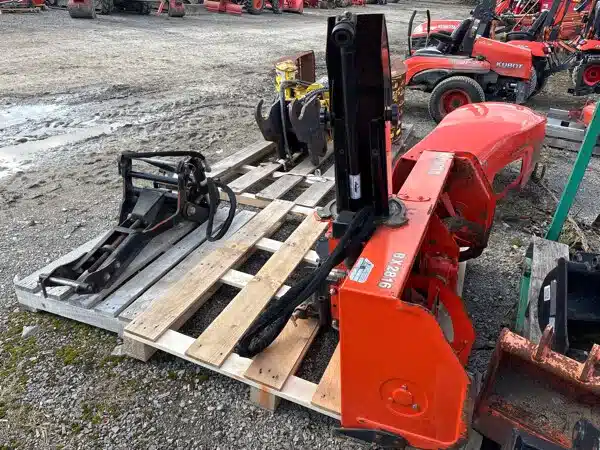 Gallery image 1 for Kubota BX2816 Snow Blower