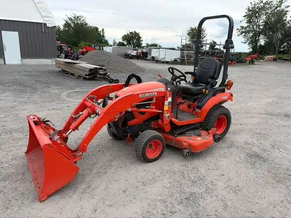 Photo de la Galerie 1 pour 2020 Kubota BX2380 Tracteur