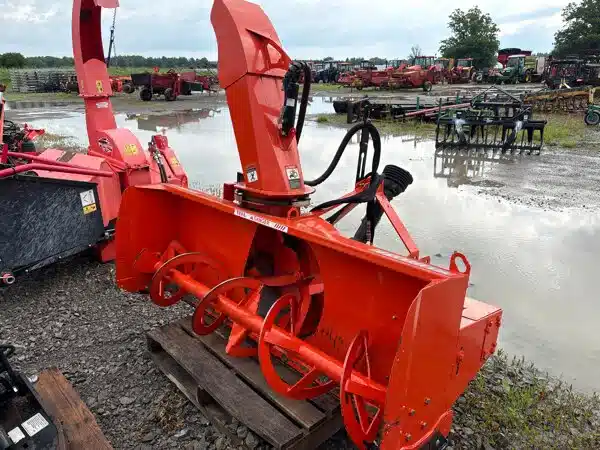 Gallery image 1 for Kubota K74-24-09 Snow Blower