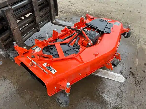 Photo de la Galerie 1 pour 2022 Kubota RCK60B23BX Plateau de coupe