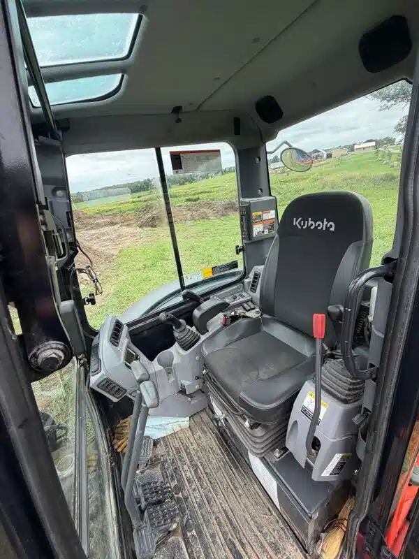 Gallery image 1 for 2020 Kubota KX040-4 Excavator