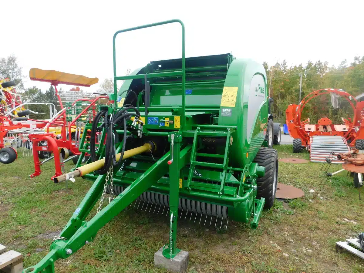 Gallery image 2 for New McHale F5600 Round Baler
