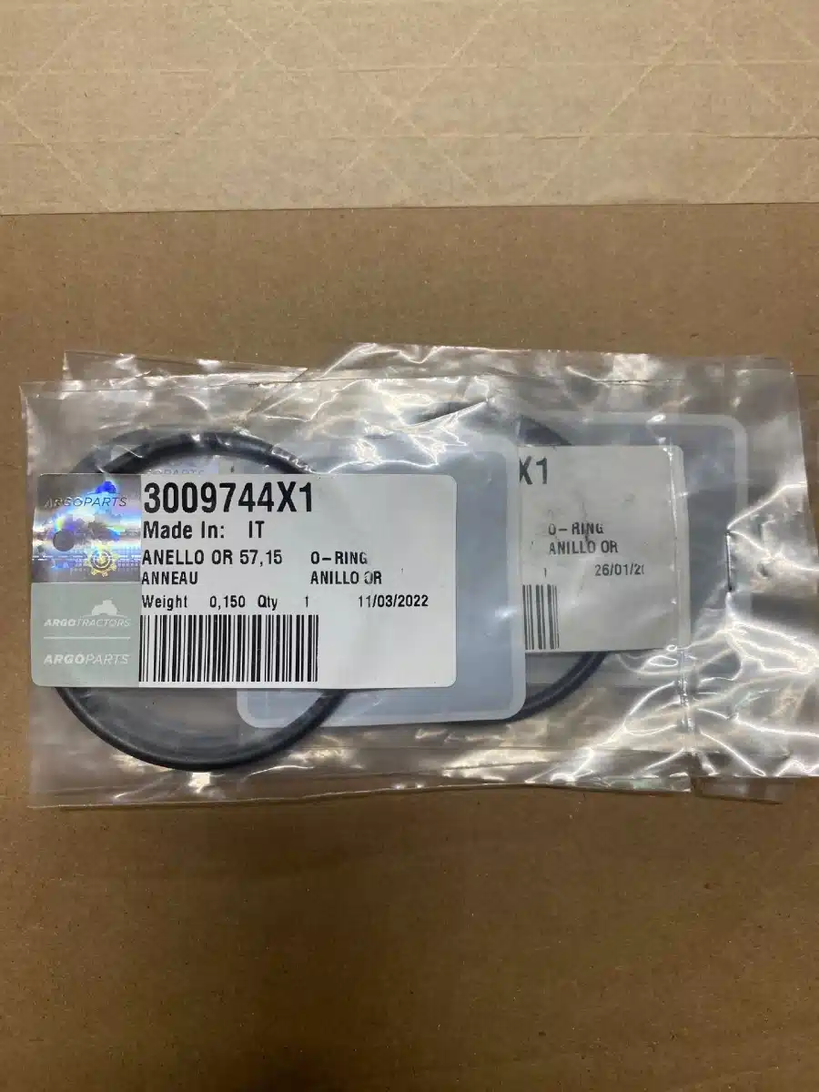 Photo de la Galerie 1 pour McCormick O-ring 3009744X1 x4 pièces - neuves et usagées
