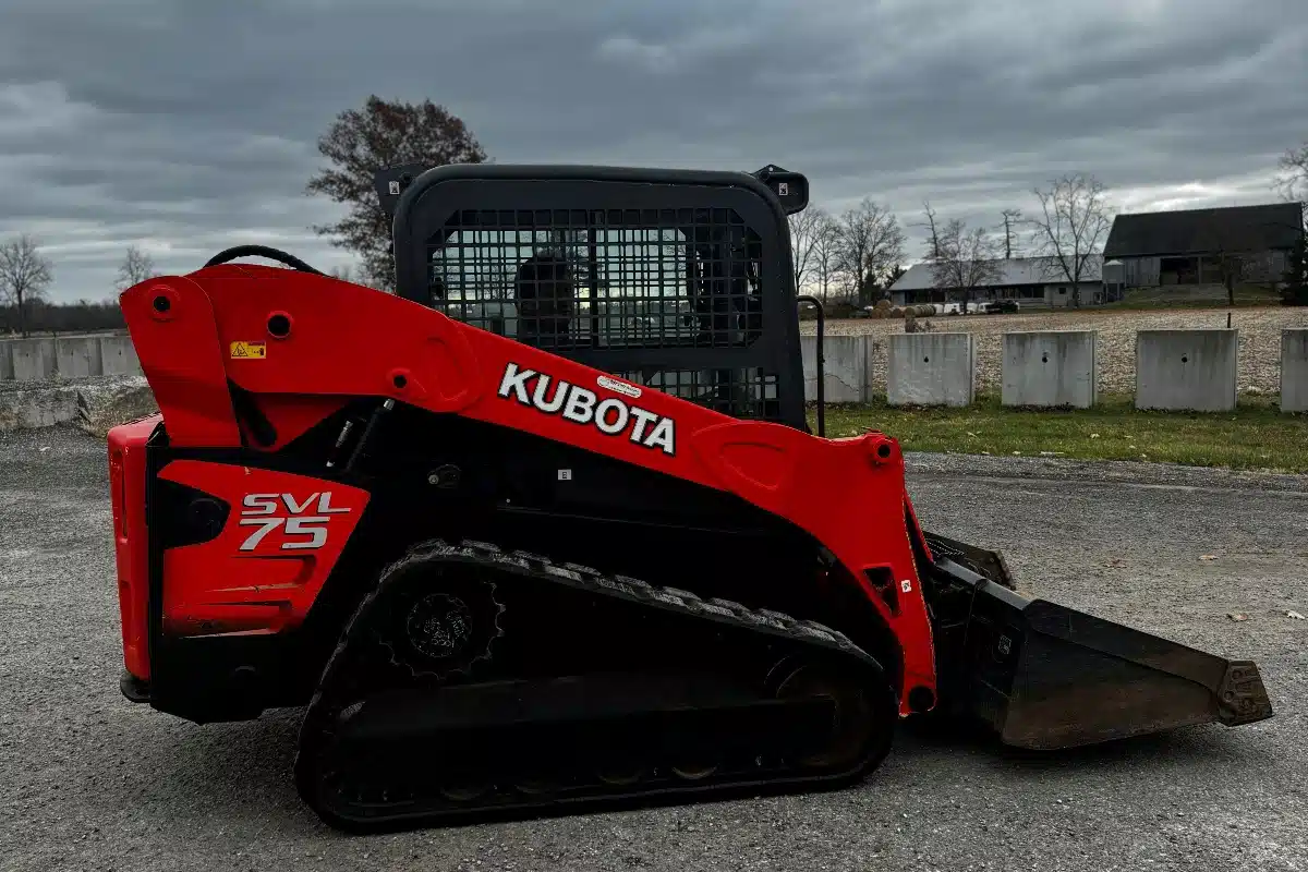 Gallery image 2 for Used 2011 Kubota SVL75-HWC Track Loader