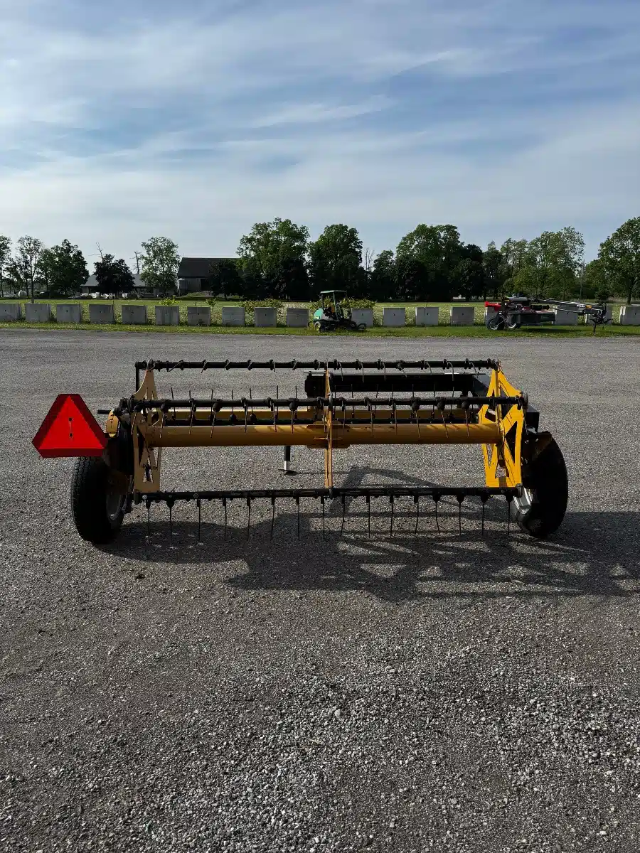 Gallery image 1 for Used 2017 Bauman 5710 Hay Fluffer