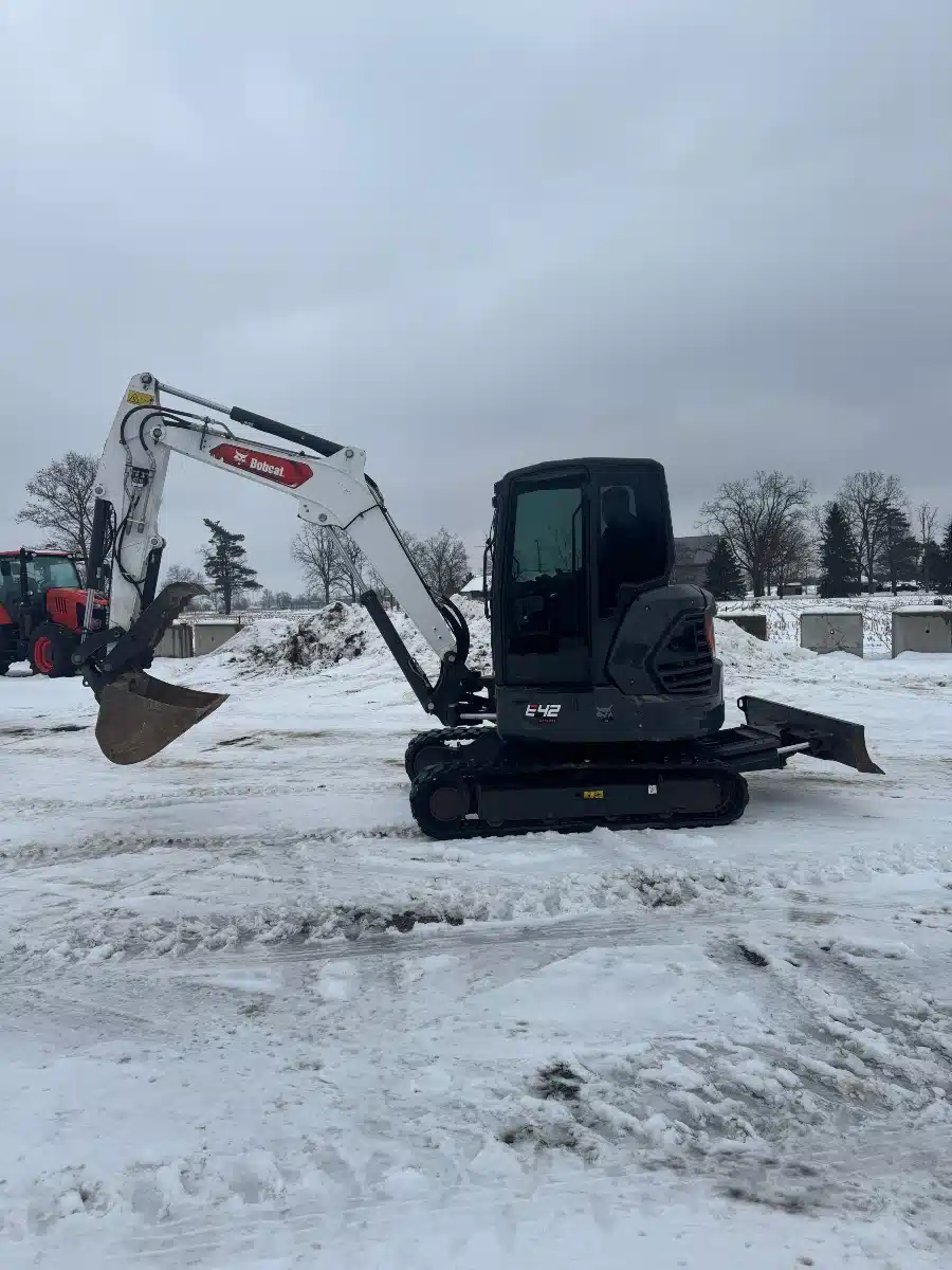 Gallery image 2 for Used 2021 Bobcat E42 Excavator