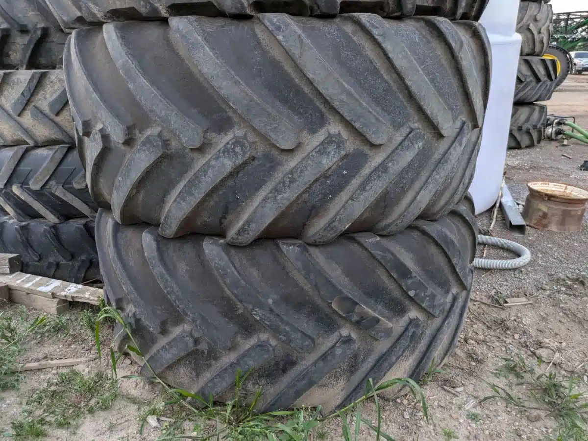 Gallery image 1 for Used Michelin 800/70R38 Tires
