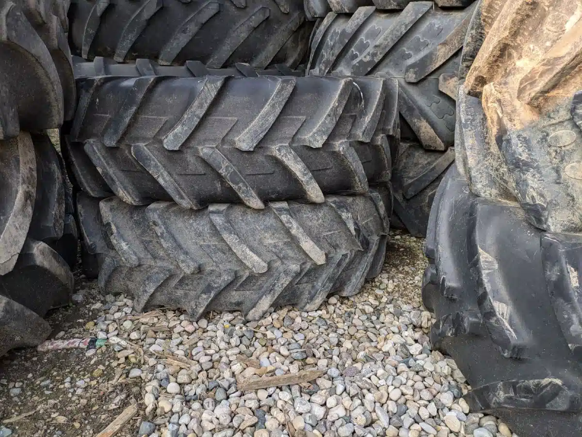 Gallery image 1 for Used Michelin 14.9R28 Tires