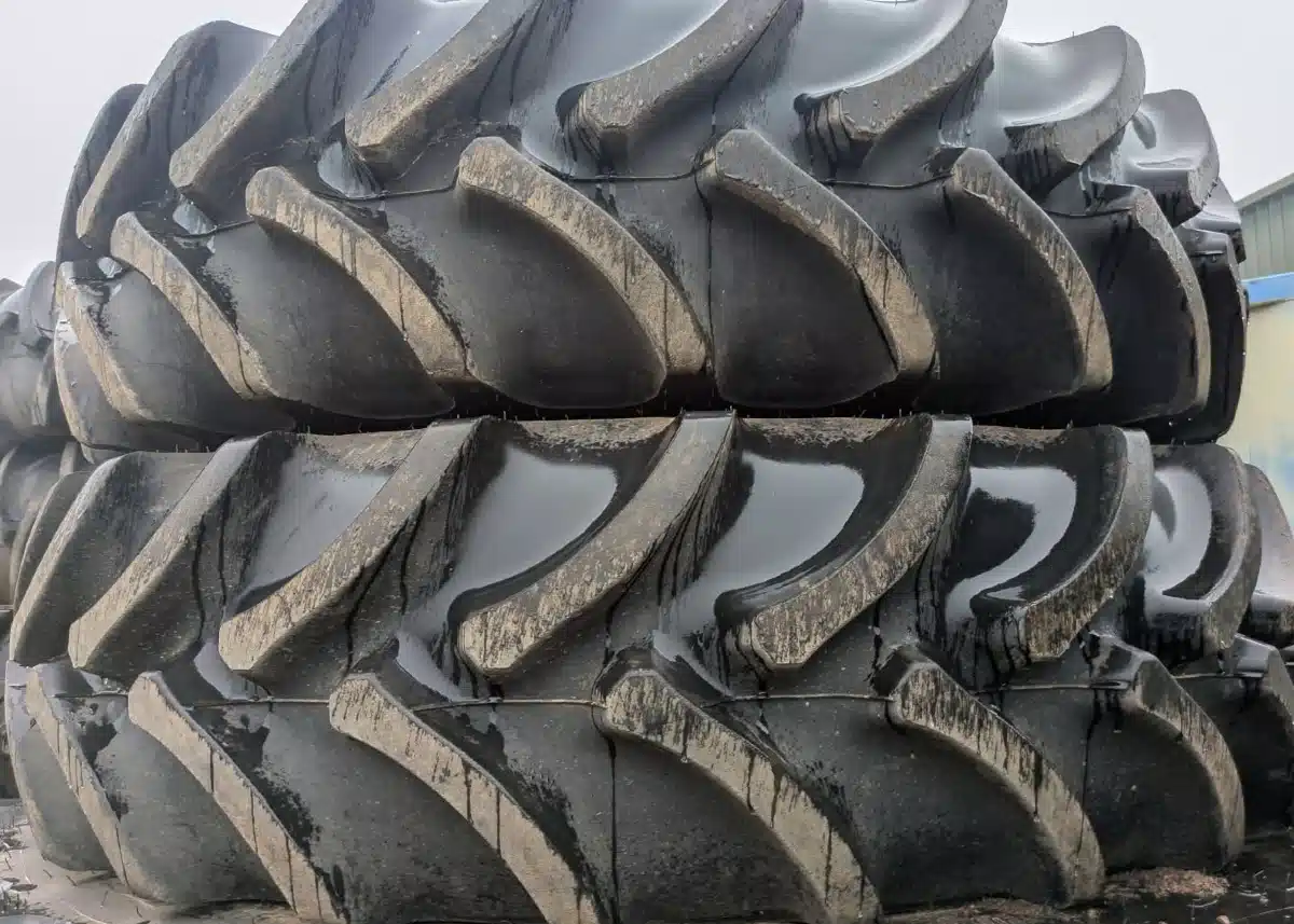 Gallery image 1 for Used Firestone 420/85R34 Tires