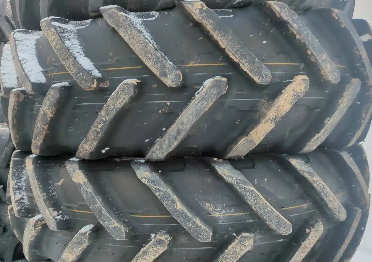 Michelin 420/85R30 Tires