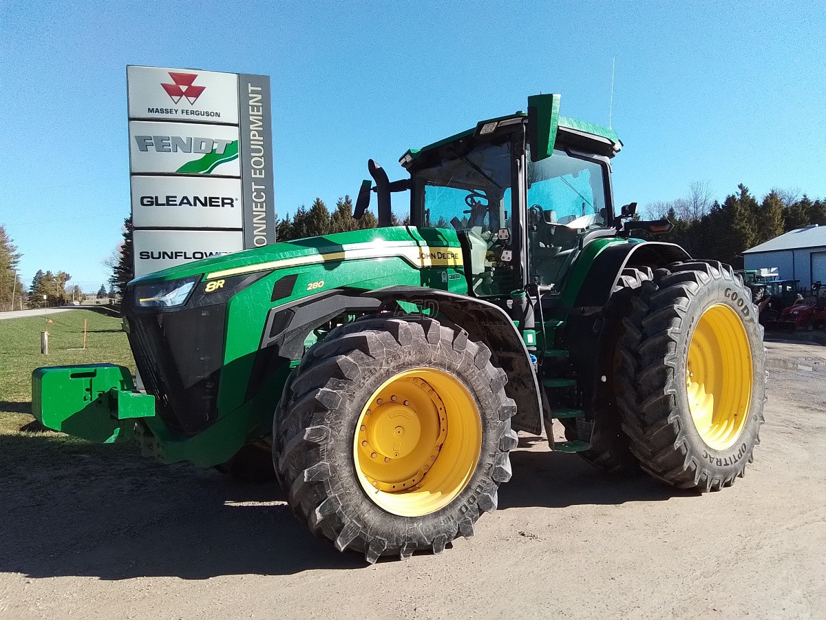Gallery image 2 for Used 2020 John Deere 8R 280 Tractor