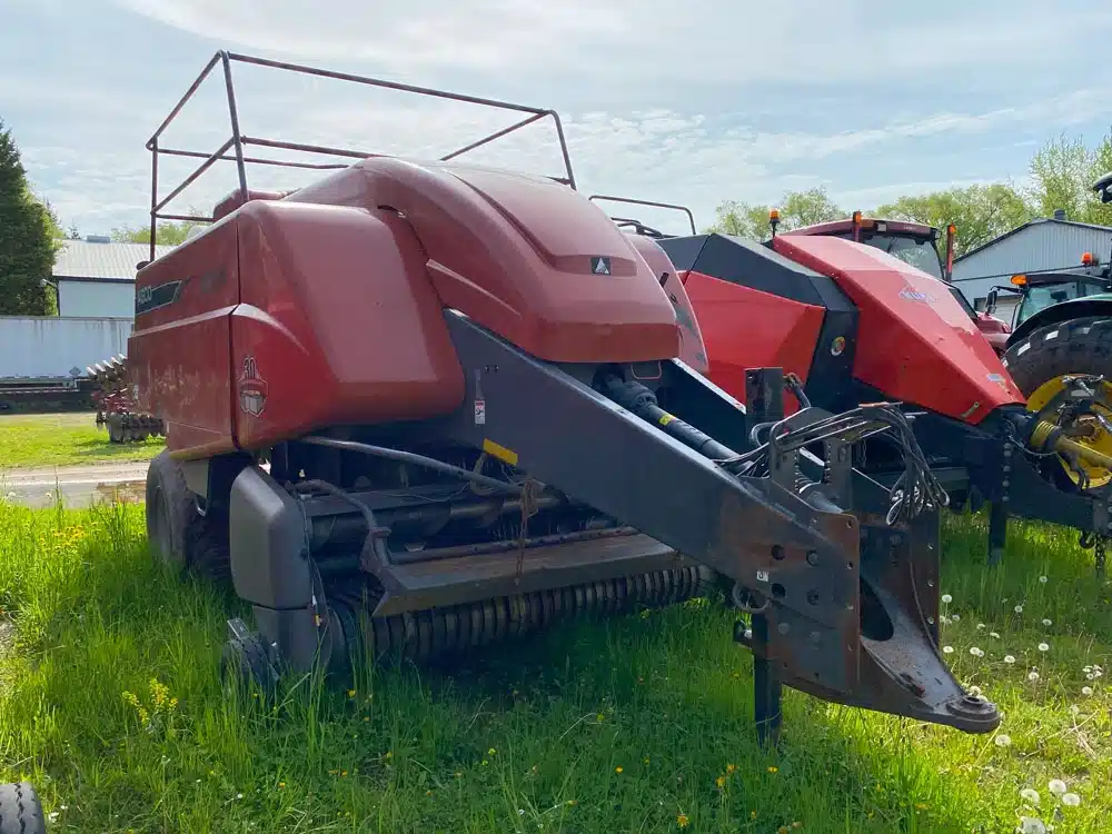 Gallery image 1 for Used 2008 Hesston 7433 Square Baler - Large
