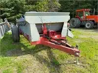 Gallery image 1 for Used 2007 Agco 3739 Manure Spreader