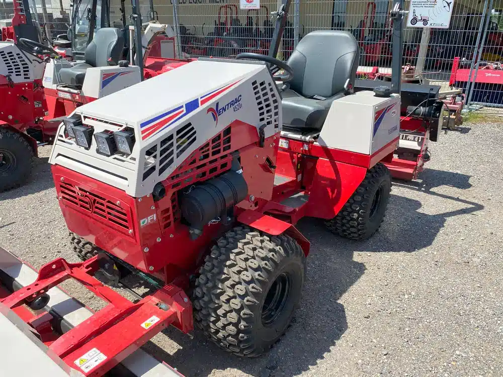 Gallery image 1 for New 2023 Ventrac 4520P Tractor