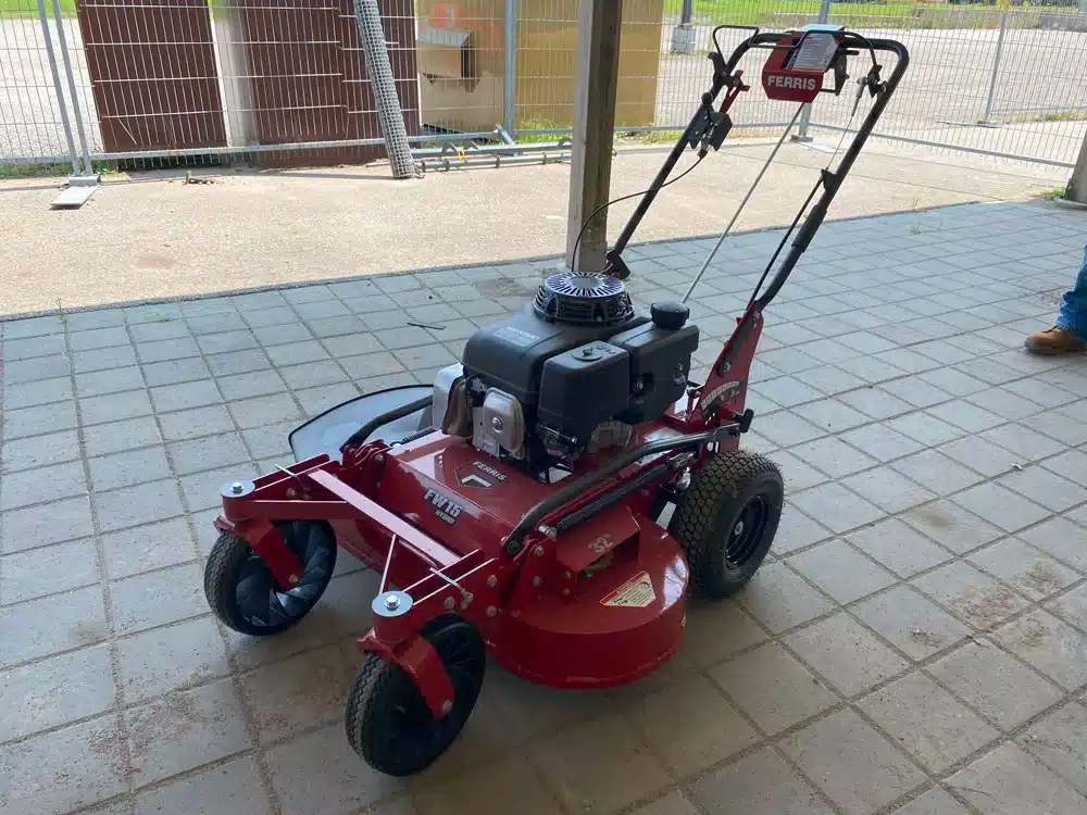 Gallery image 2 for New 2024 Ferris FW15 Mower - Walk Behind