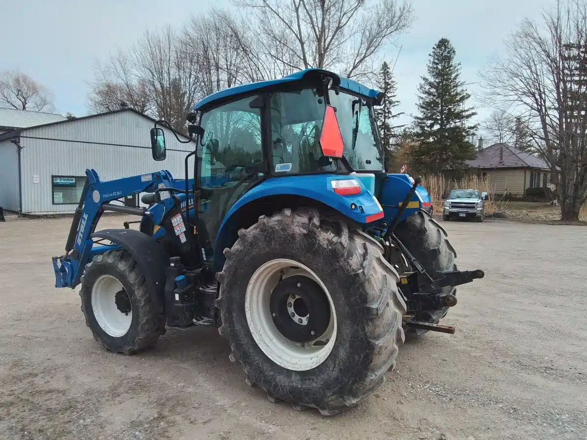 Gallery image 2 for Used 2019 New Holland T5.120 Tractor