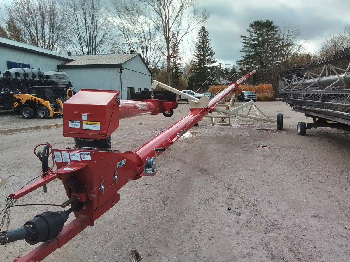 Gallery image 2 for 2022 Buhler Farm King 1070 Grain Auger