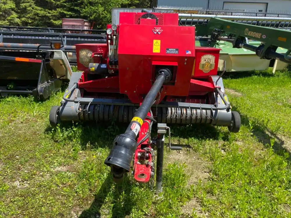 Gallery image 2 for 2017 Massey Ferguson 1840 Square Baler - Small