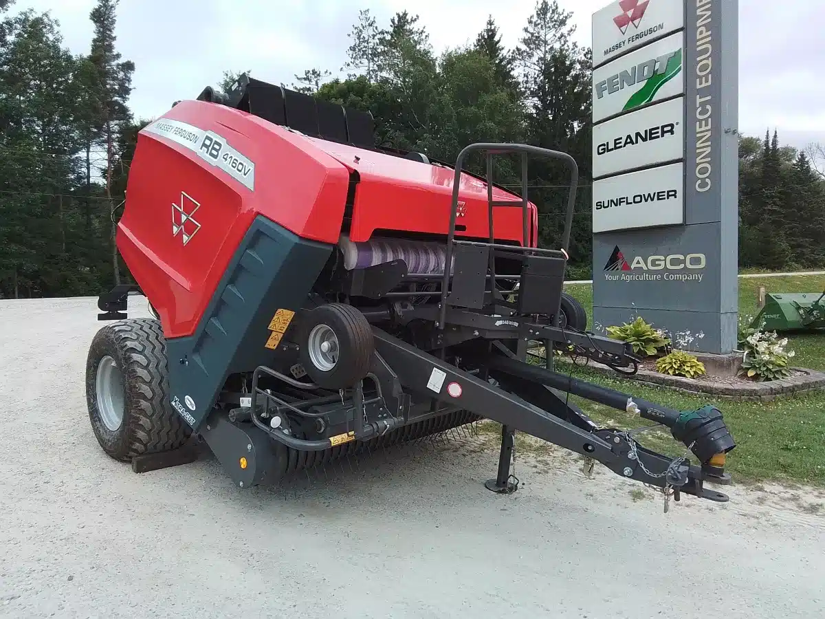 Gallery image 1 for Used 2023 Massey Ferguson RB 4160V Round Baler