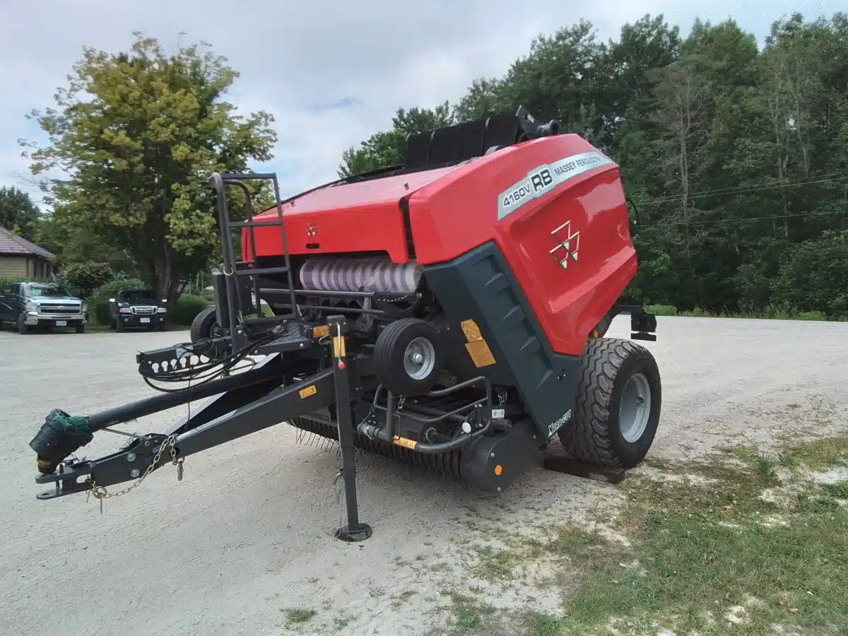 Gallery image 2 for Used 2023 Massey Ferguson RB 4160V Round Baler