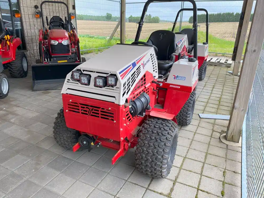 Gallery image 1 for New 2024 Ventrac 4520N Tractor