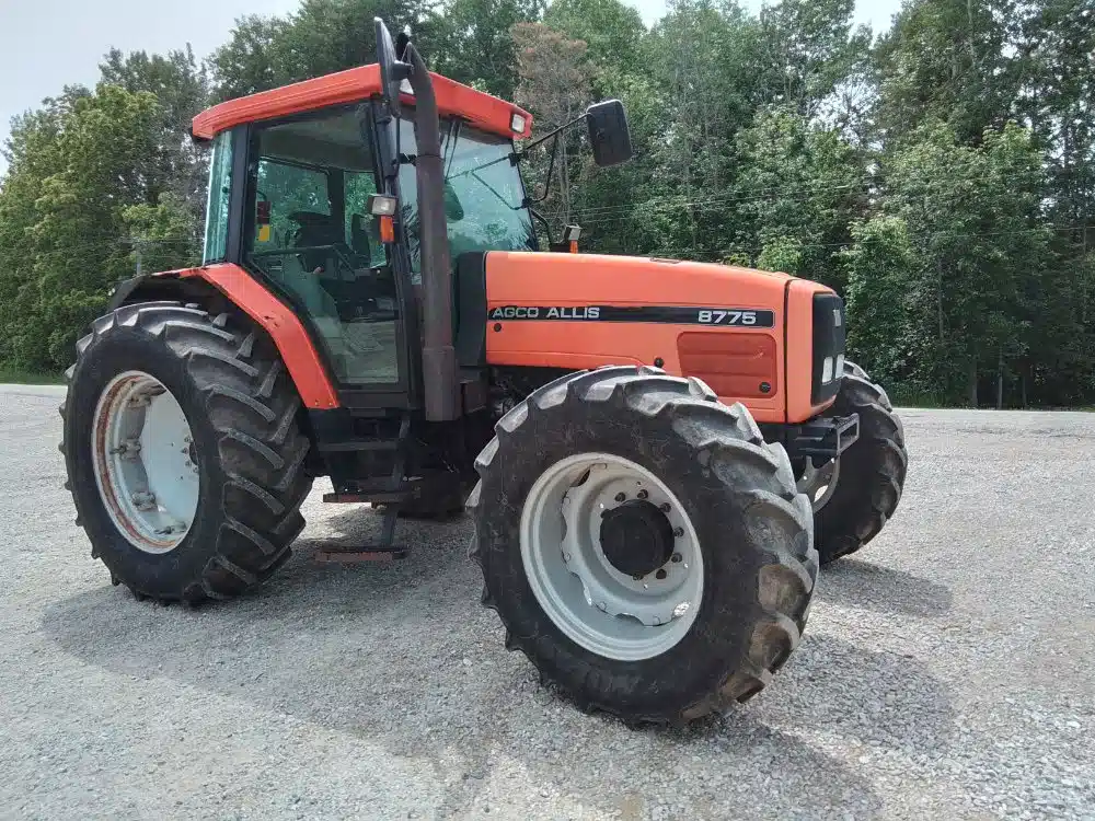 Photo de la Galerie 1 pour 1997 Agco Allis 8775 Tracteur