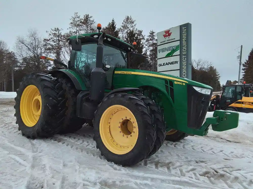 Gallery image 1 for John Deere 8360R Tractor