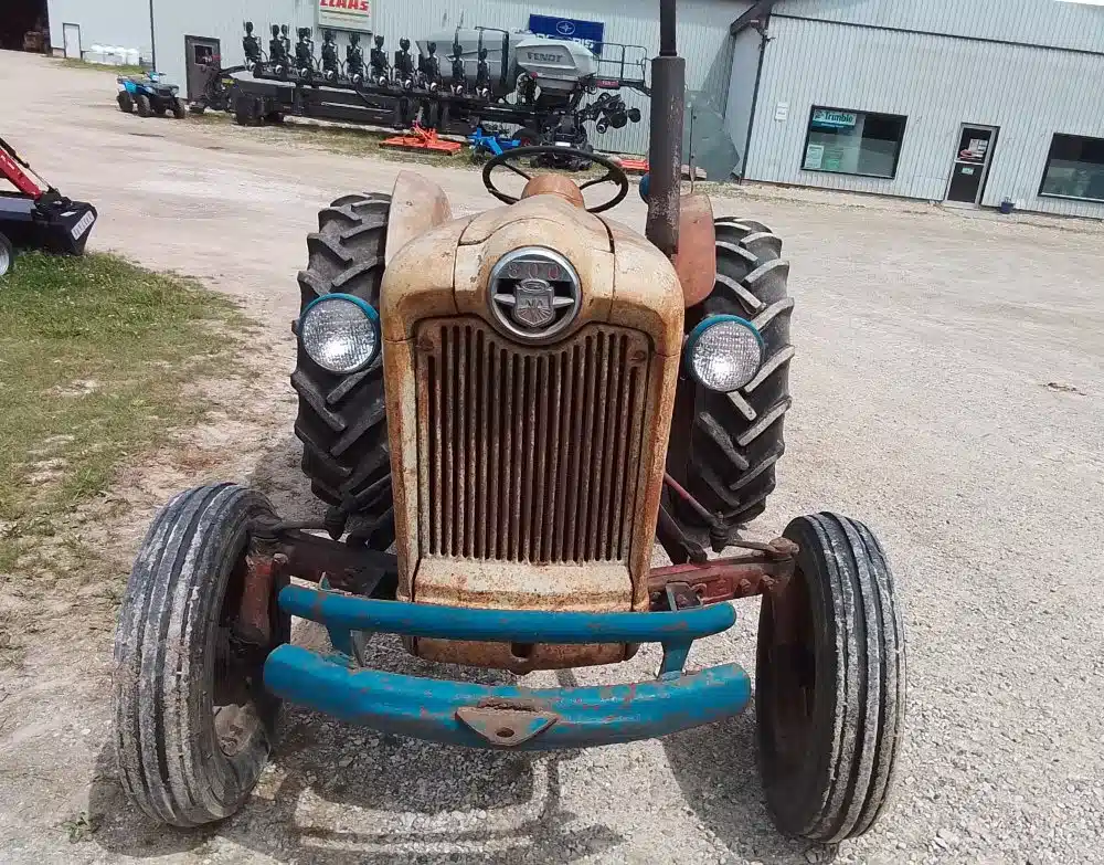 Gallery image 2 for 1956 Ford 800 Tractor