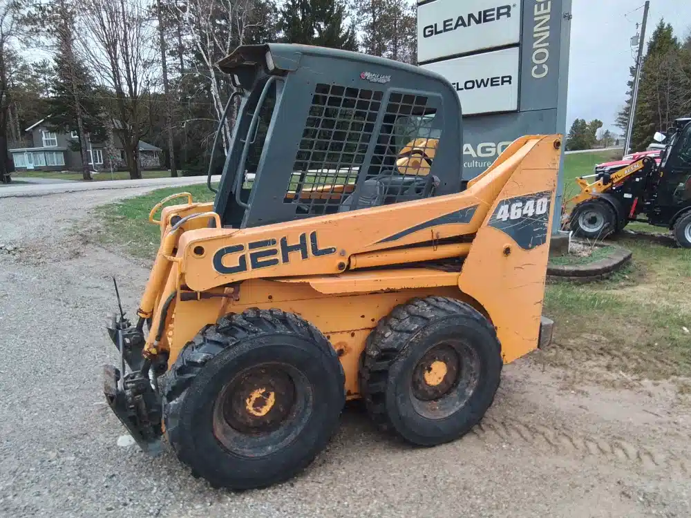 2004 Gehl 4640 Skid Steer
