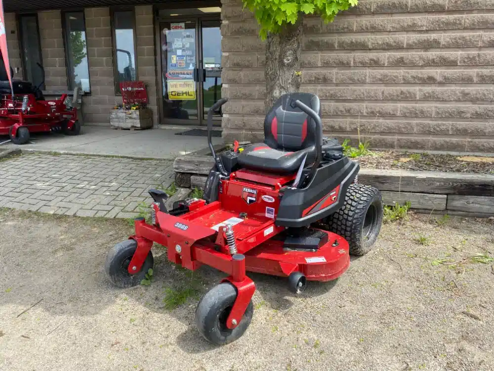 Gallery image 1 for 2026 Ferris 300S Mower - Zero Turn