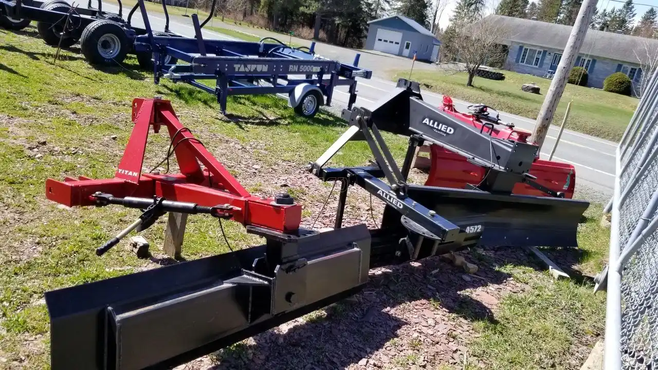 Gallery image 1 for New Igland RB2555 Scraper