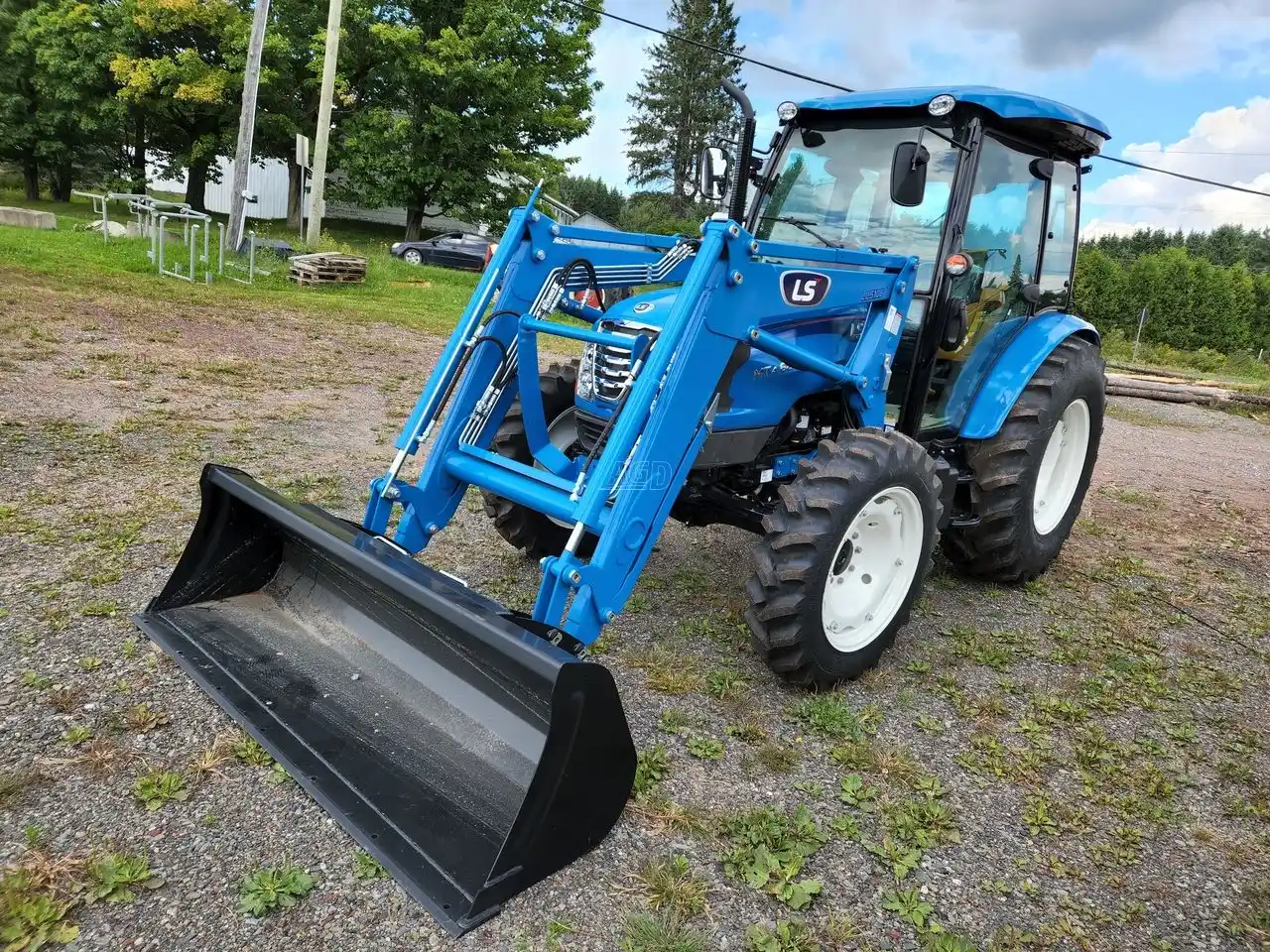 Gallery image 2 for New 2022 LS Tractor MT468 Tractor