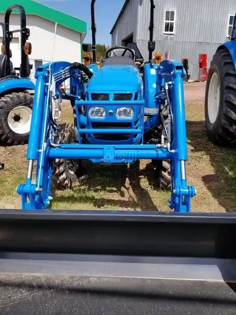 Gallery image 2 for New 2022 LS Tractor MT225E Tractor