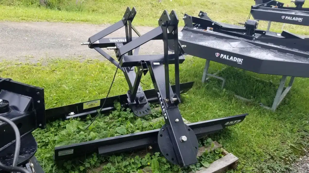 Gallery image 2 for 2022 Paladin TIEBL30-6 Scraper