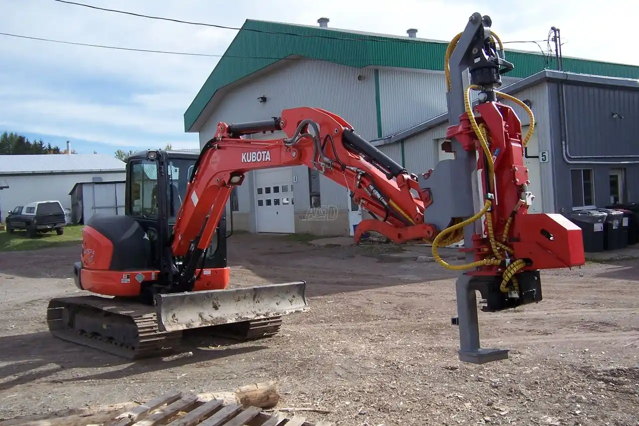 Gallery image 1 for New NAARVA Nouveau au Québec, de Finlande, S23, coupe de 10 po Harvester Head