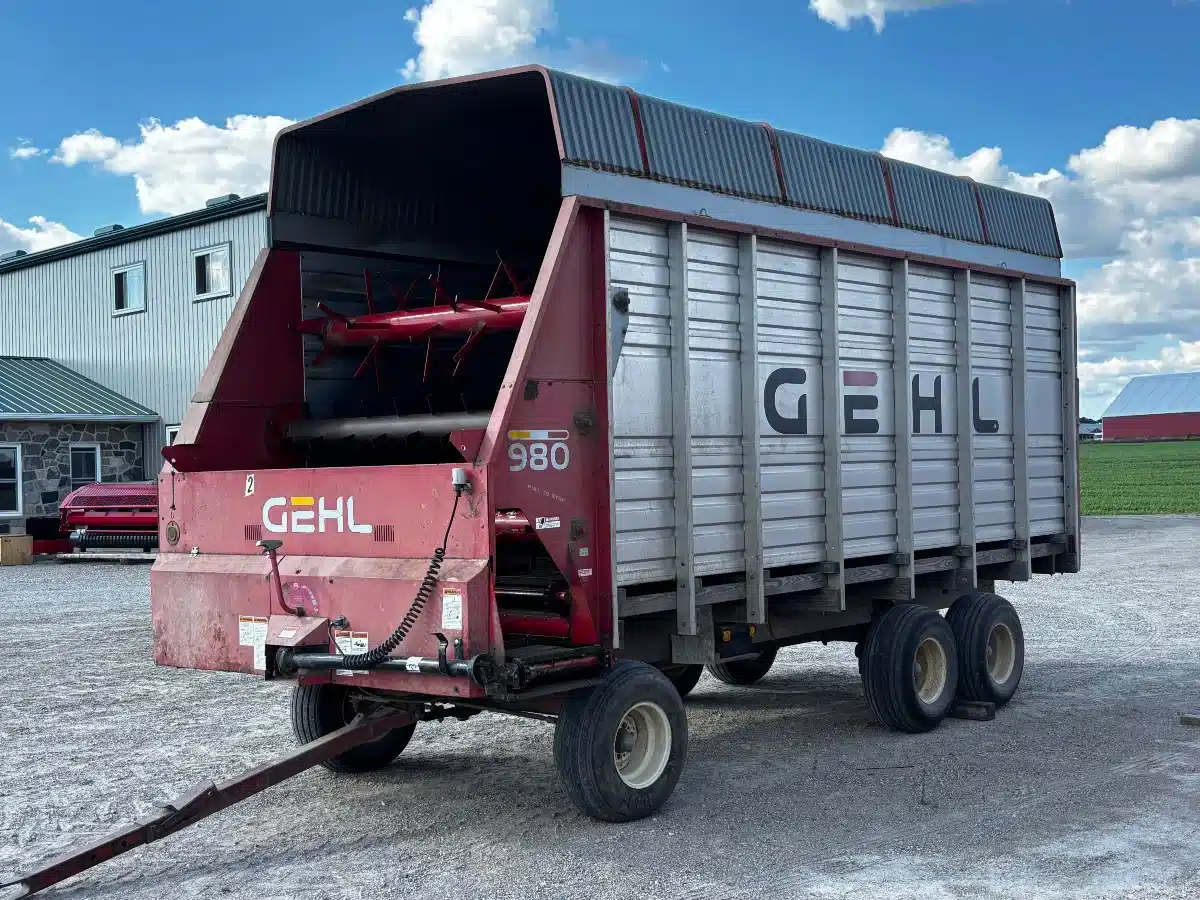 Gallery image 2 for Used Gehl 980 Forage Box