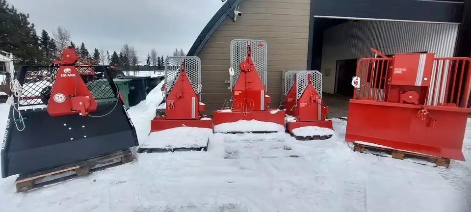 Gallery image 1 for New 2025 Norse 250 Forestry Winch