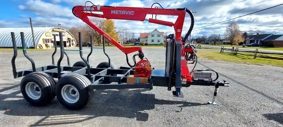 Gallery image 2 for New 2025 Metavic 1150M16 Log Loader