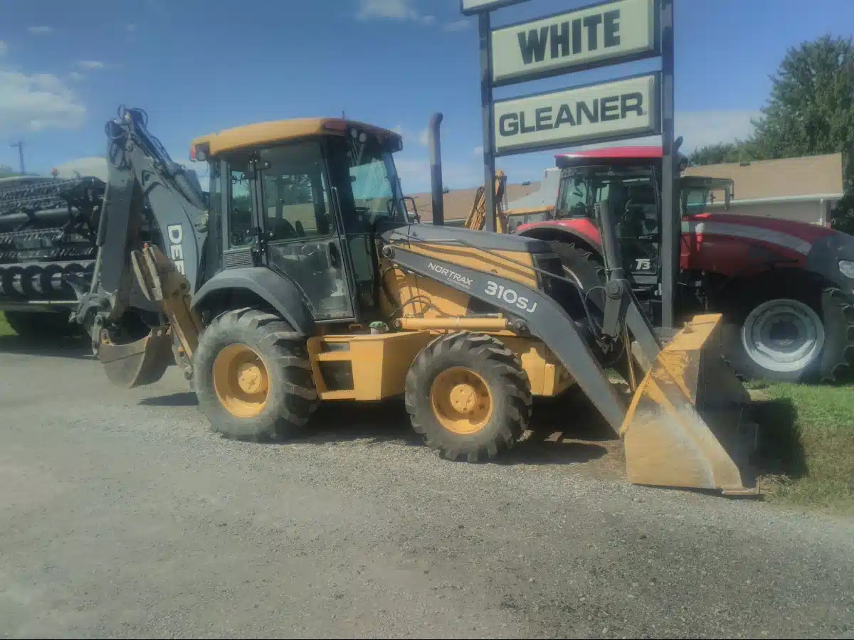 Gallery image 1 for Used 2010 John Deere 310SJ Backhoe Loader
