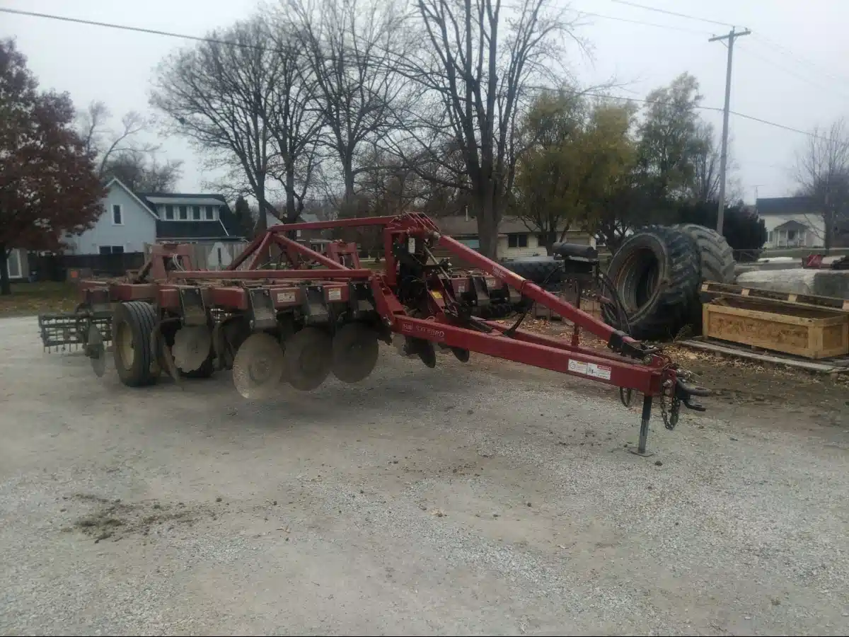 Used Salford I-5100 Vertical Tillage