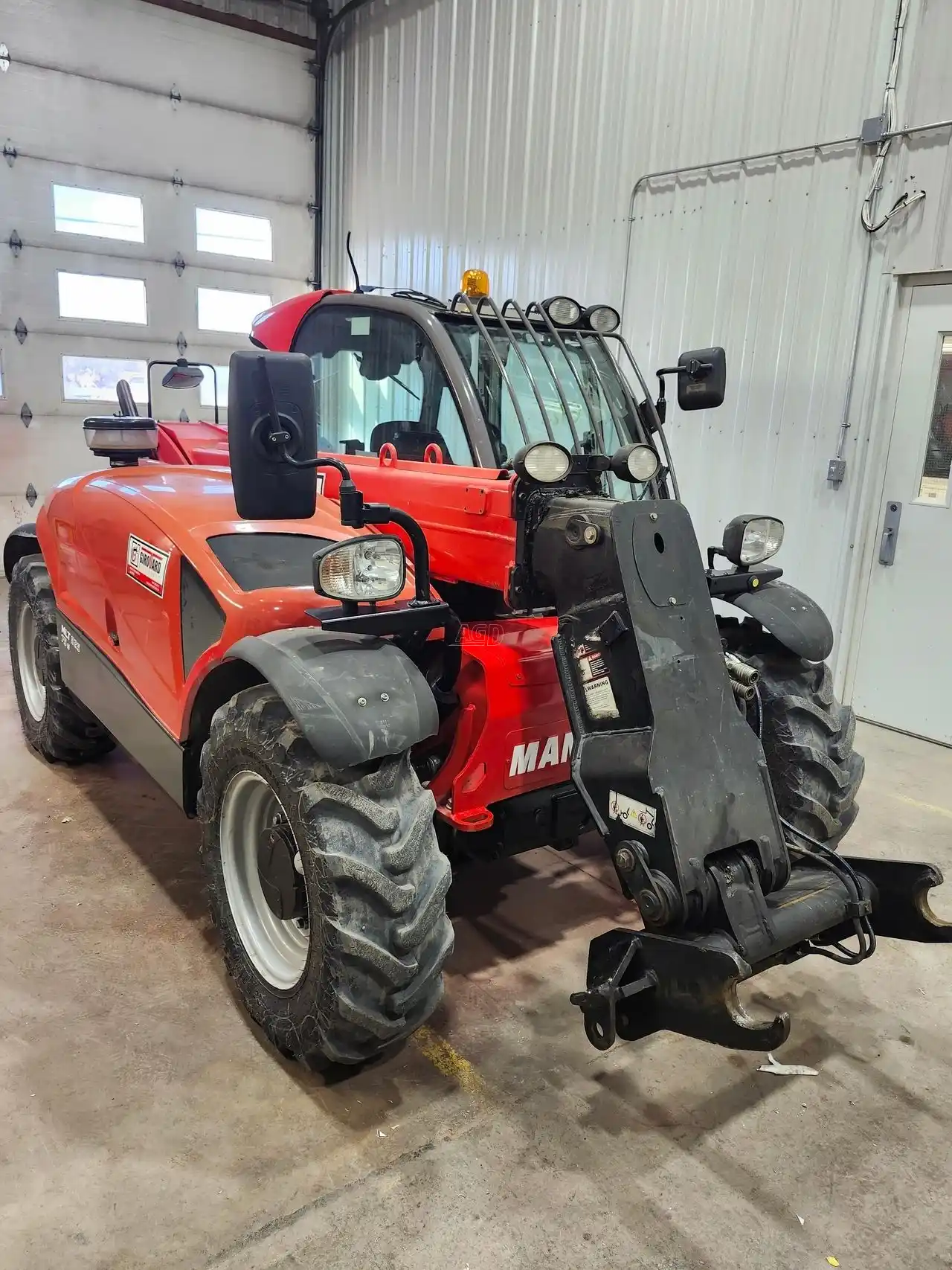 Gallery image 2 for Used 2015 Manitou MLT 625 TeleHandler