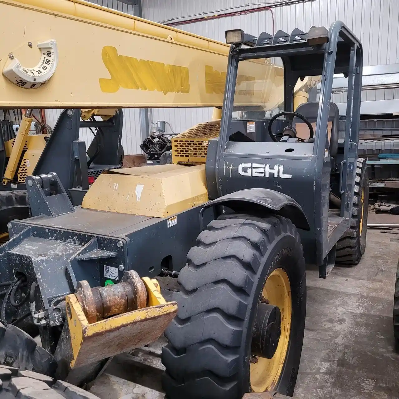 Gallery image 1 for Used 2014 Gehl RS10-55 TeleHandler