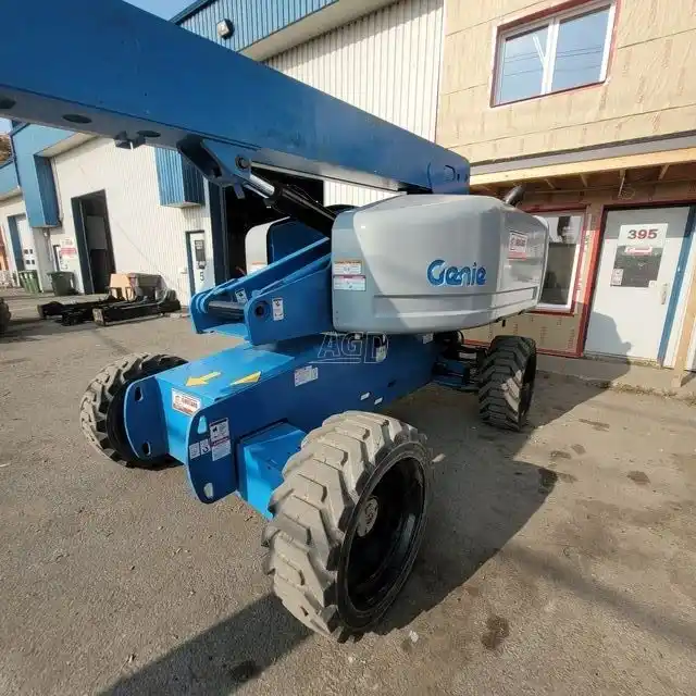 Gallery image 2 for Used 2007 Genie S-65 TeleHandler