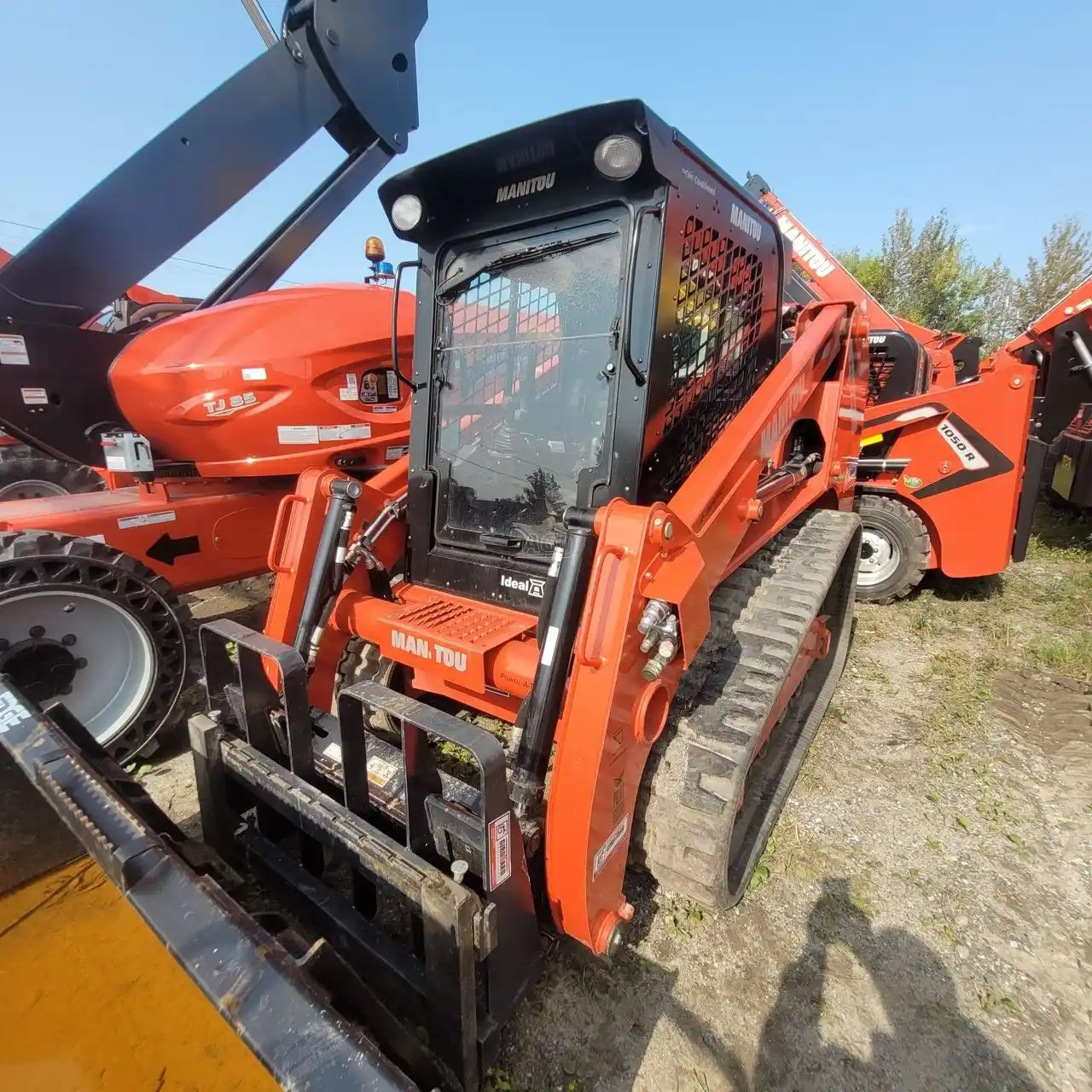 Gallery image 1 for Used 2021 Manitou 2150 RT Skid Steer