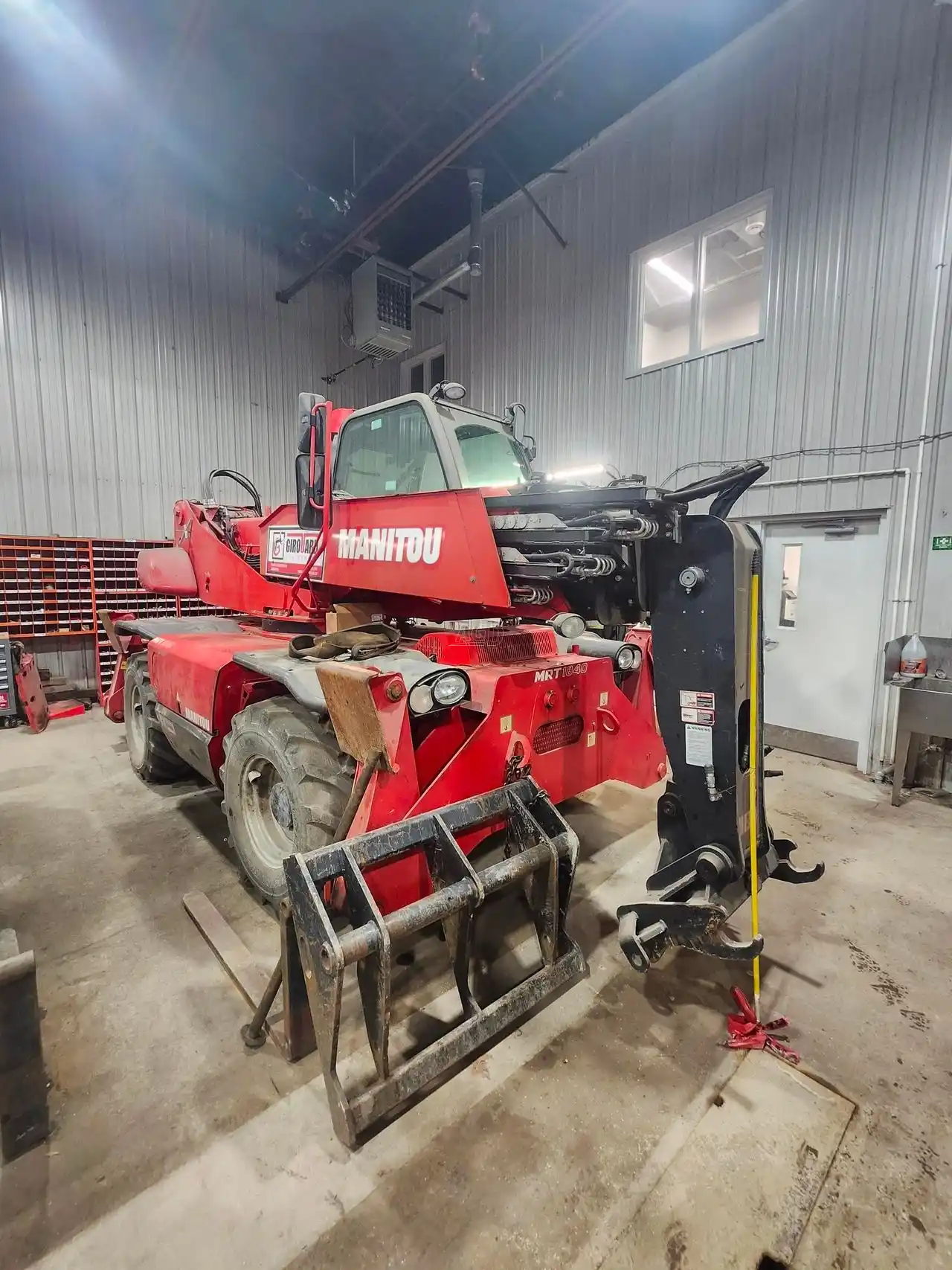 Gallery image 2 for Used 2017 Manitou MRT 1840 TeleHandler