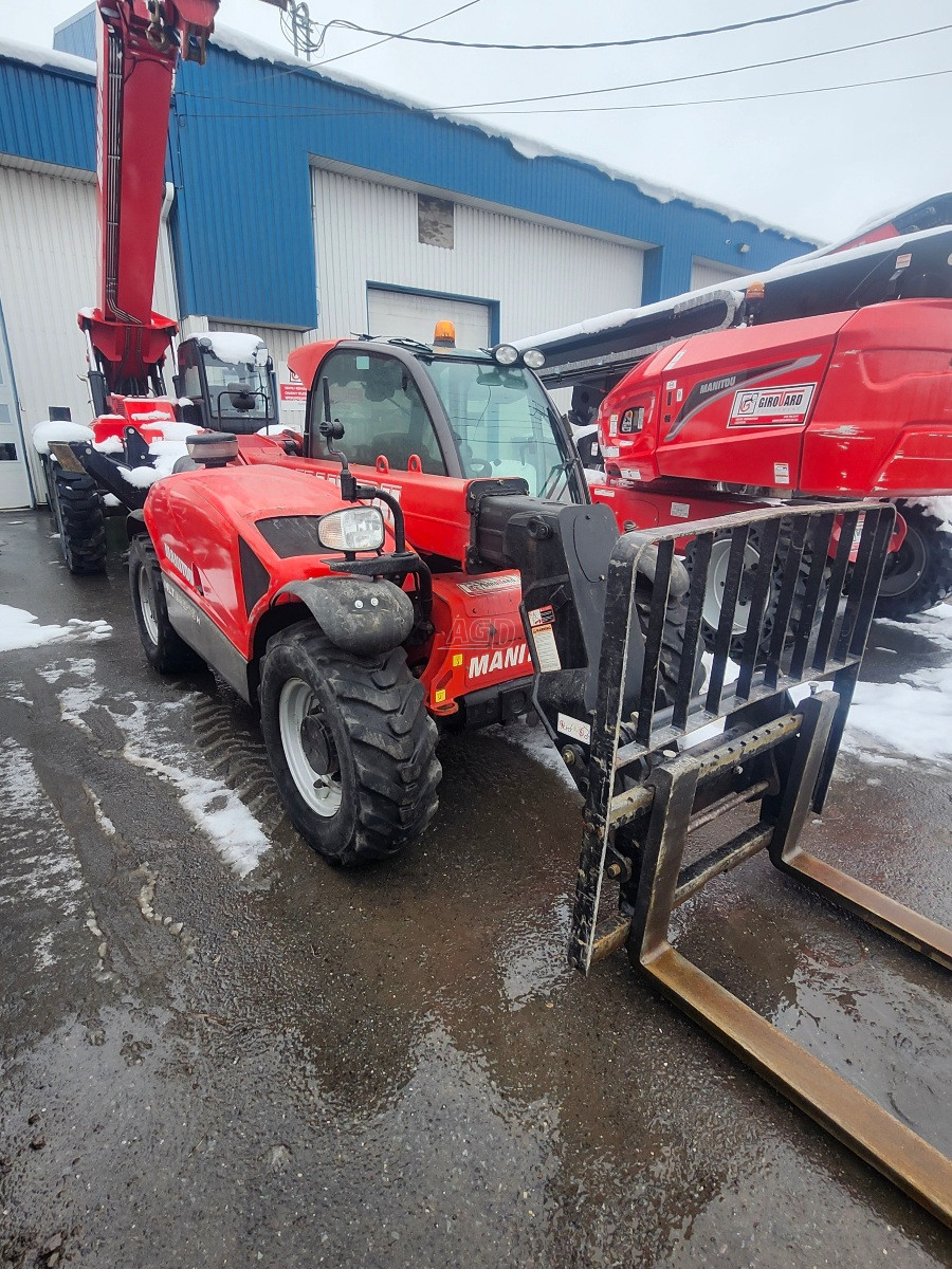 Gallery image 2 for Used 2013 Manitou MLT 625-75H TeleHandler