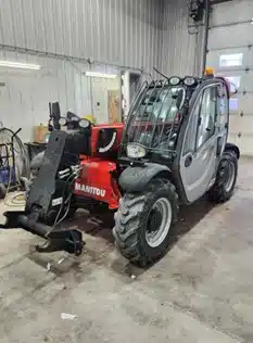 Photo de la Galerie 1 pour 2015 Manitou MLT 625 Chargeur télescopique