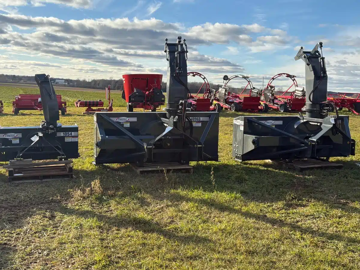 Gallery image 1 for Agro Trend - Snow Blower