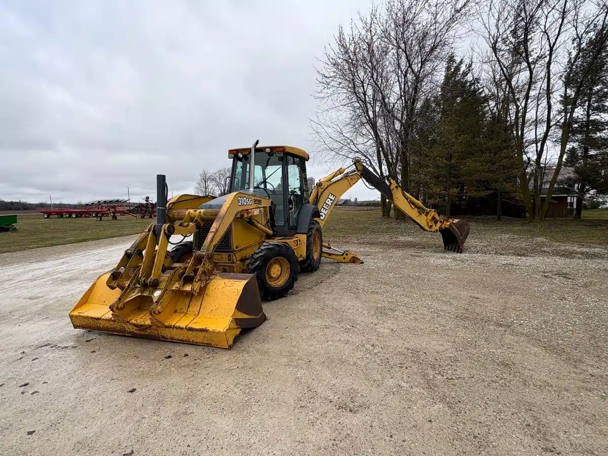 Gallery image 2 for Used DEERE 310SG Backhoe Loader
