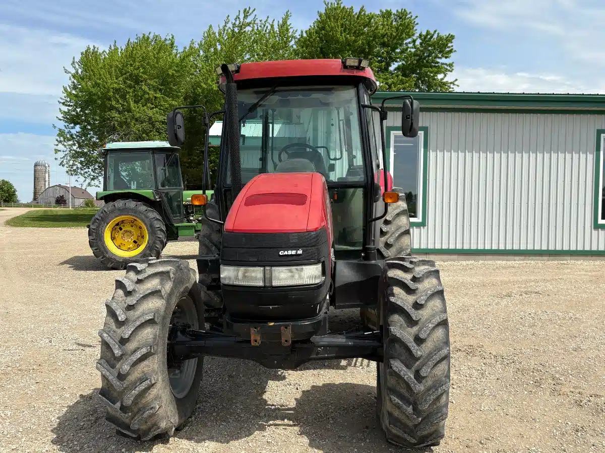 Gallery image 2 for Used 2012 Case IH FARMALL 95 Tractor